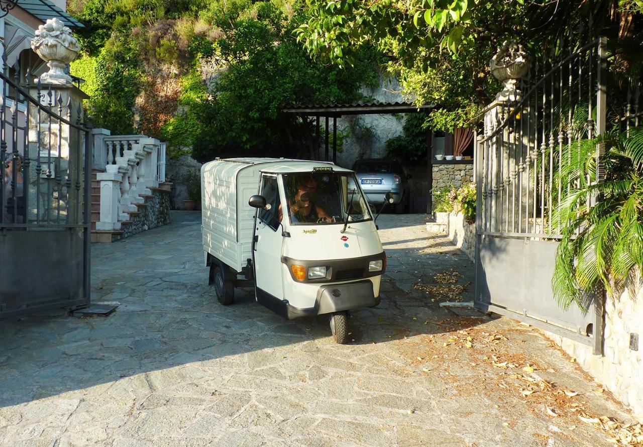 La Tana Del Tasso Ventimiglia Exterior foto